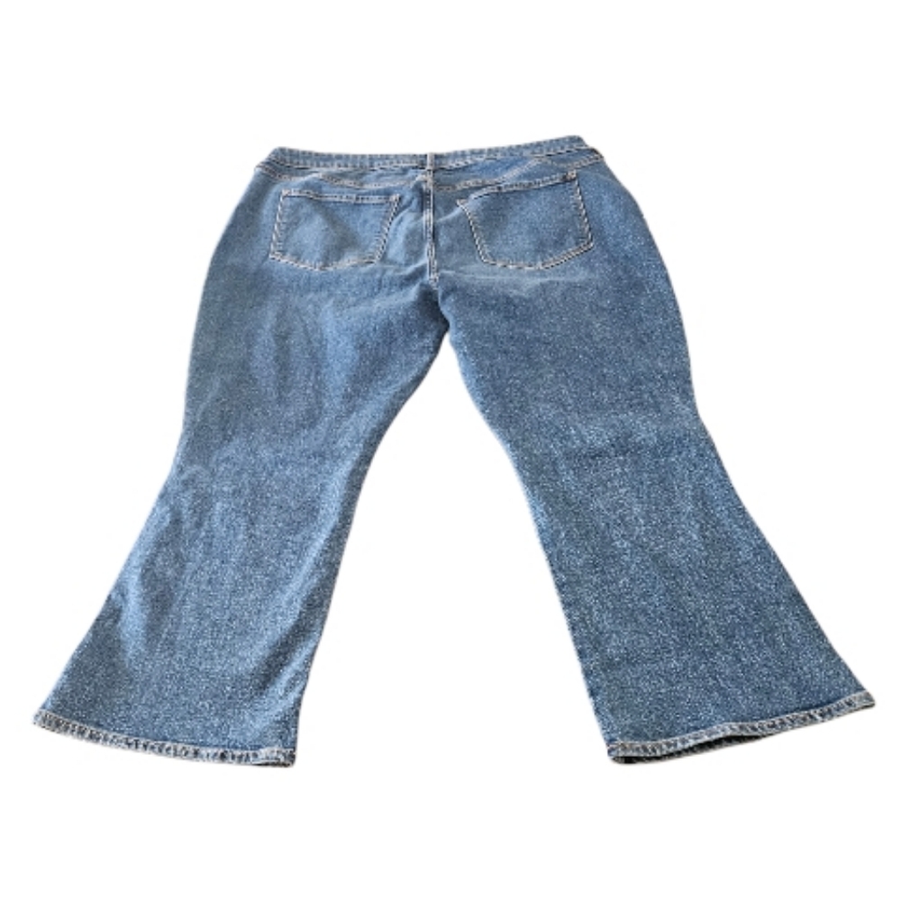 Old Navy High-Waisted Vintage Crop Flare Jeans Size 18 Denim - Picture 2 of 6
